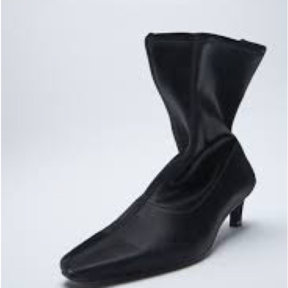 Zara NWT size 6 women